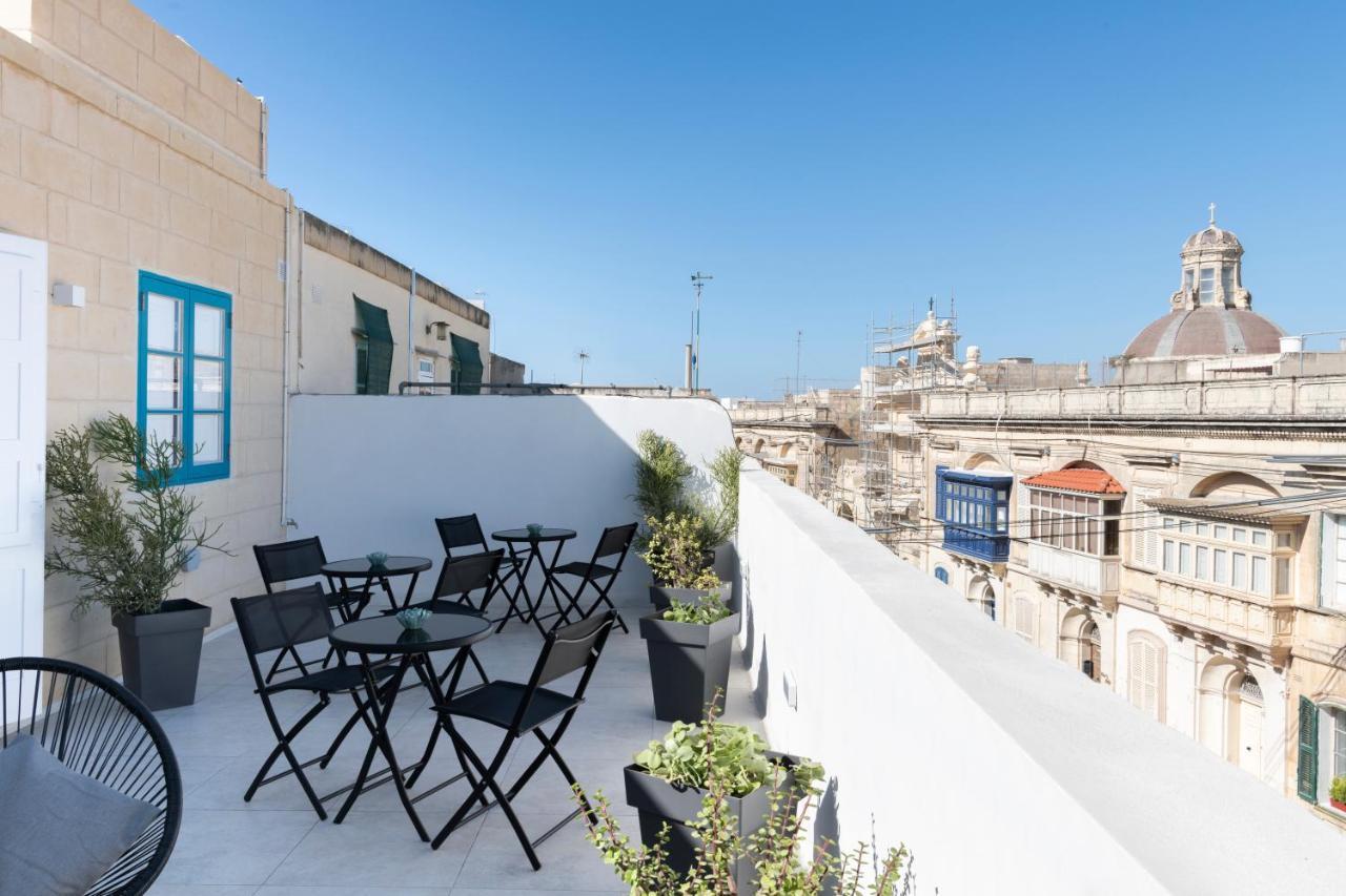 116Townhouse Bed & Breakfast Rabat Bagian luar foto