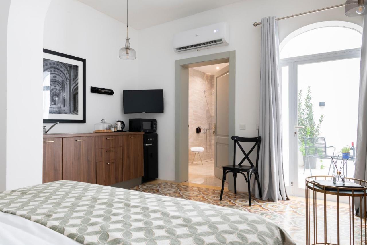 116Townhouse Bed & Breakfast Rabat Bagian luar foto